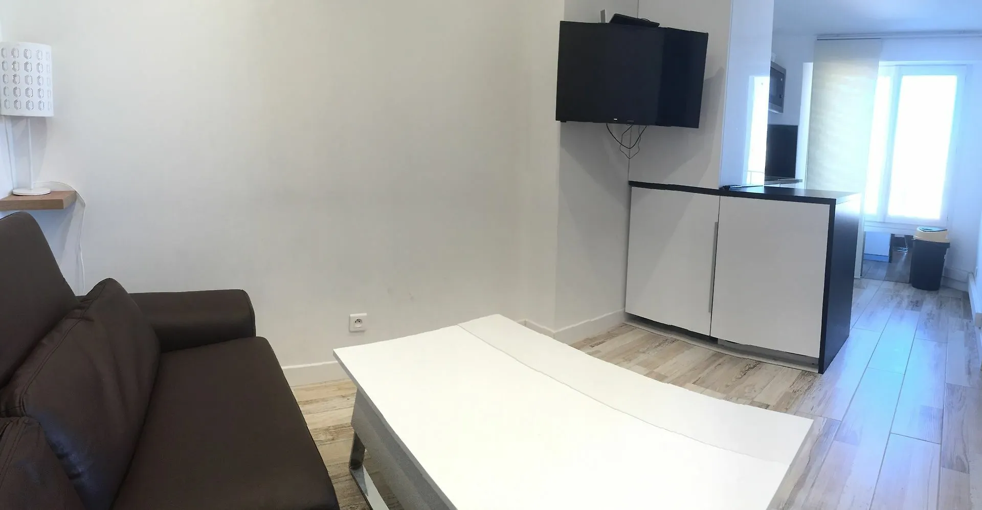 Appartements Design Marseille - 19 Perrin 0*,